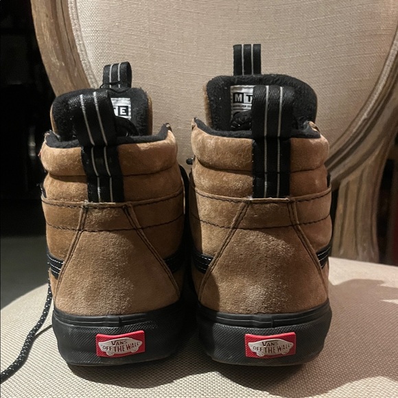 Vans Sk8 Hi MTE: Men's Brown and Black High-Top Sneakers - Picture 3 of 5